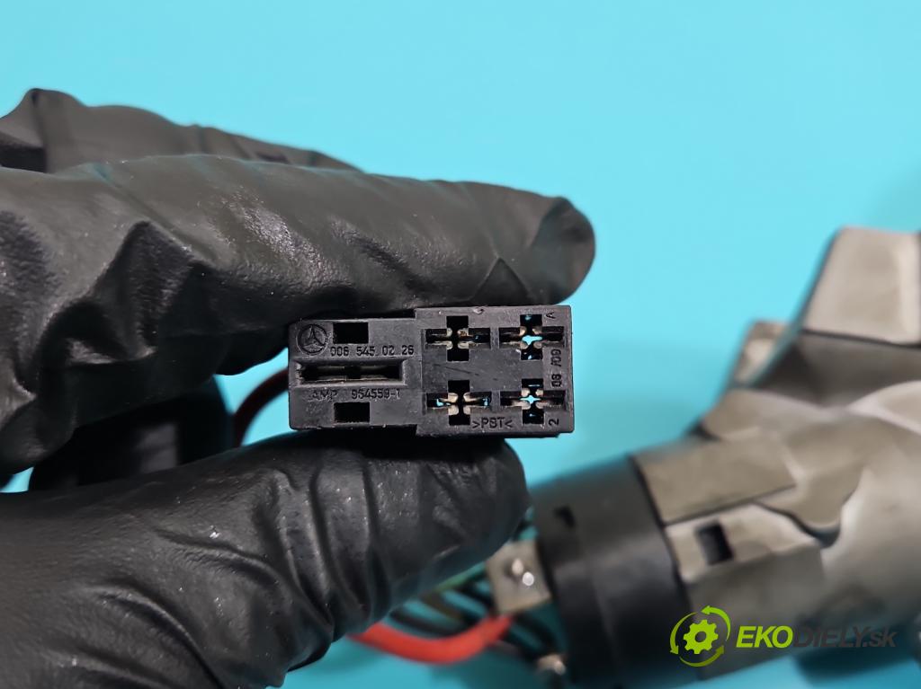 Mercedes Sprinter I 1995-2006 2,2.0 cdi 109 HP manual 80 kW 2148 cm3 5- Spínačka  (Spínacia skrinka)