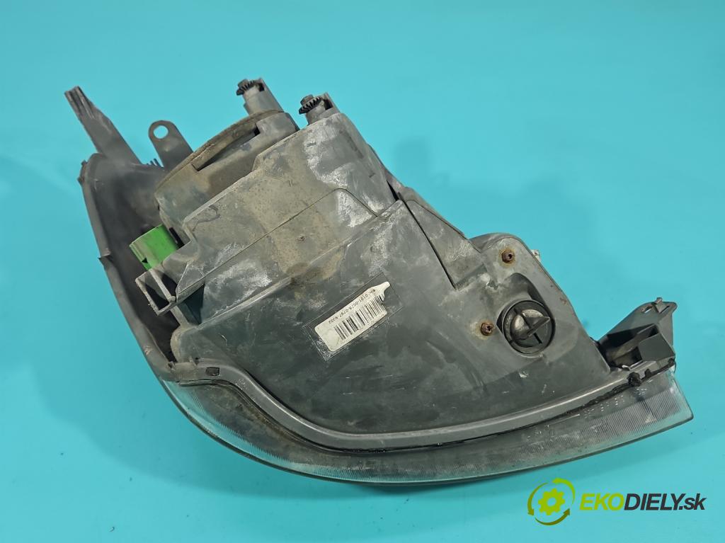 Ford Fiesta Mk6 2002-2008 1.4 tdci 68 HP manual 50 kW 1399 cm3 5- Reflektor: ľavý  (Kľučka dverí ostatné)