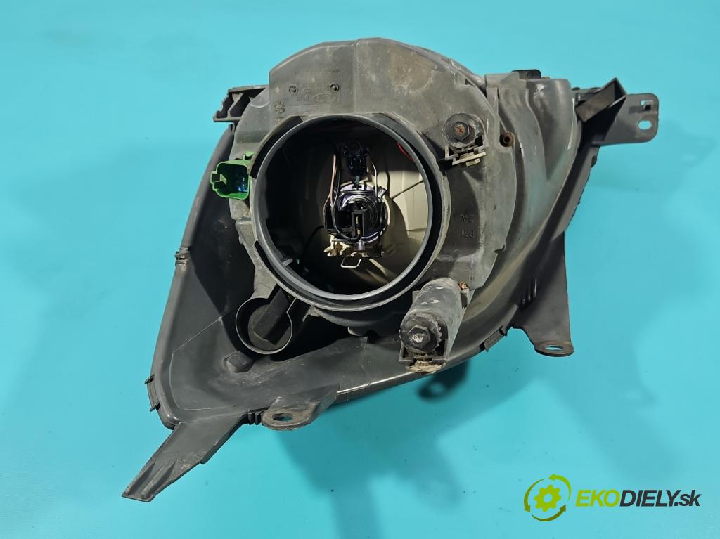 Ford Fiesta Mk6 2002-2008 1.4 tdci 68 HP manual 50 kW 1399 cm3 5- Reflektor: pravý 0301224302 (Svetlo predné pravé)
