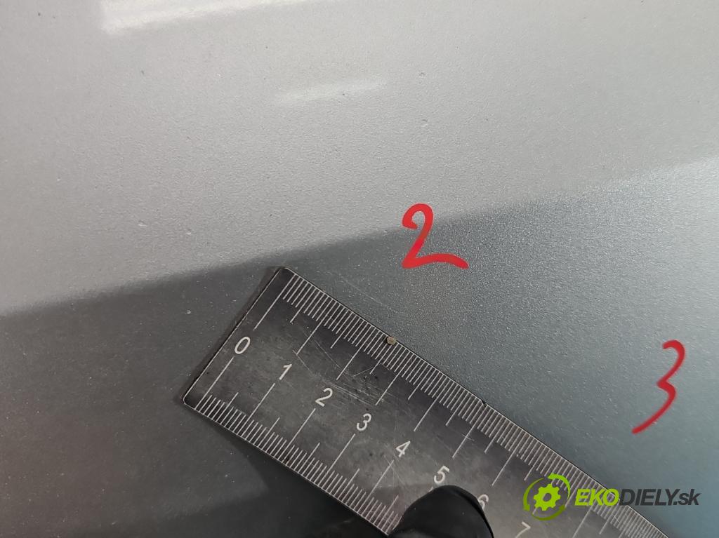 Renault Modus 1.5 dci 86 hp manual 63 kW 1461 cm3 5- zadní kufrové dveře  (Zadní kapota (kufr))