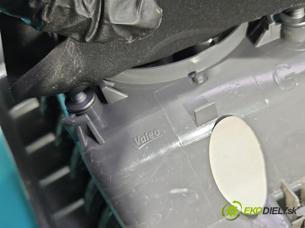 Toyota Avensis III T27 2009-2018 2.2 D-CAT 150 hp automatic 110 kW 2231 cm3 5- světlo zadní levé 895035572595 (Klika dveří ostatní)