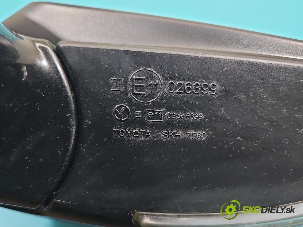 Toyota Avensis III T27 2009-2018 2.2 D-CAT 150 HP automatic 110 kW 2231 cm3 5- zrkadlo pravé  (Kľučka dverí ostatné)