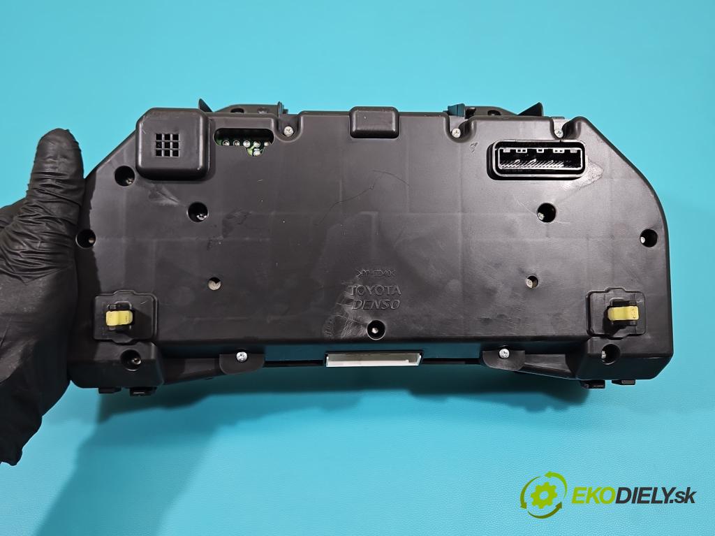 Toyota Avensis III T27 2009-2018 2.2 D-CAT 150 HP automatic 110 kW 2231 cm3 5- prístrojovka/ budíky 83800-05K40 (Prístrojová doska)