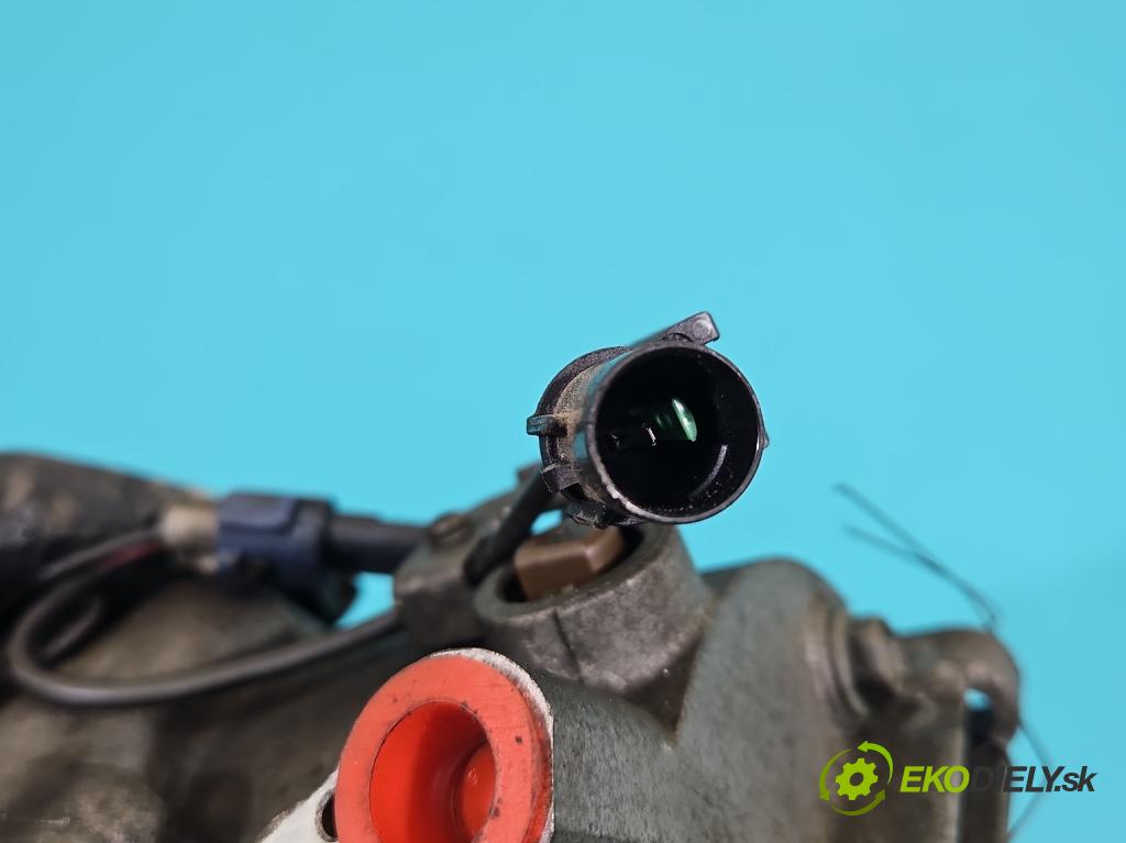 Mitsubishi Outlander II 2006-2013 2.0 DI-D 140 HP manual 103 kW 1968 cm3 5- Kompresor: klimatizácie 7813A069 (Kompresor klimatizácie)