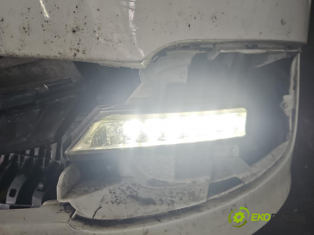 Renault Megane III 2008-2016 1.5 dci 110 HP manual 81 kW 1461 cm3 5- Svetlo: prevádzky ľavé 266055020R
