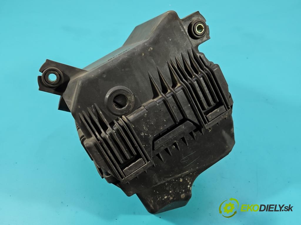 Mitsubishi Outlander I 2003-2006 2.0 16V 136 HP manual 100 kW 1997 cm3 5- obal filtra vzduchu MR514993 (Obal vzduchového filtra)