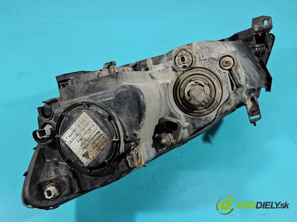 Honda Legend IV 2004-2012 3.5 V6 295HP automatic 217 kW 3471 cm3 4- Reflektor: pravý  (Svetlo predné pravé)