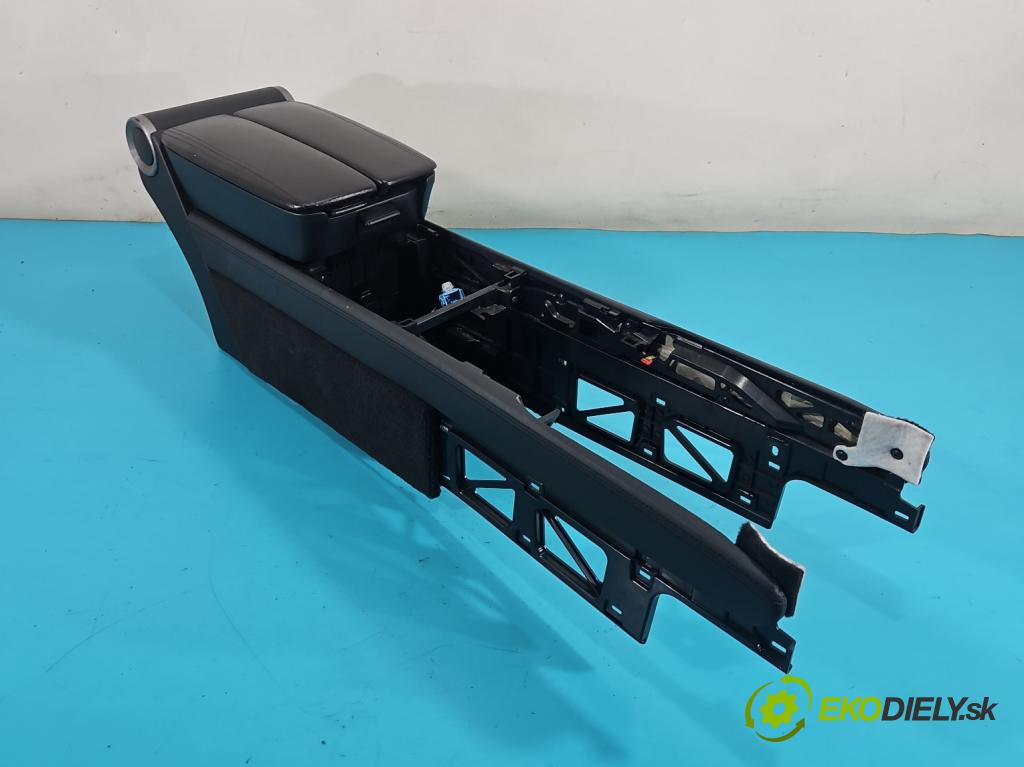 Honda Legend IV 2004-2012 3.5 V6 295HP automatic 217 kW 3471 cm3 4- operadlo 83400-SJA-0030 (Lakťová opierka)