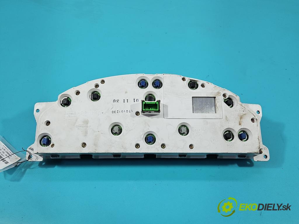 Volvo S60 I 2000-2010 2.4 20V 140 HP automatic 103 kW 2435 cm3 4- prístrojovka/ budíky 8637993 (Prístrojová doska)