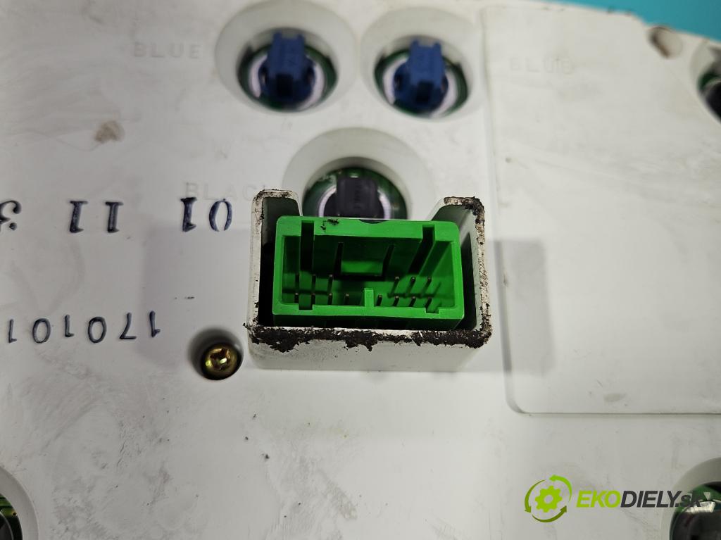 Volvo S60 I 2000-2010 2.4 20V 140 HP automatic 103 kW 2435 cm3 4- prístrojovka/ budíky 8637993 (Prístrojová doska)