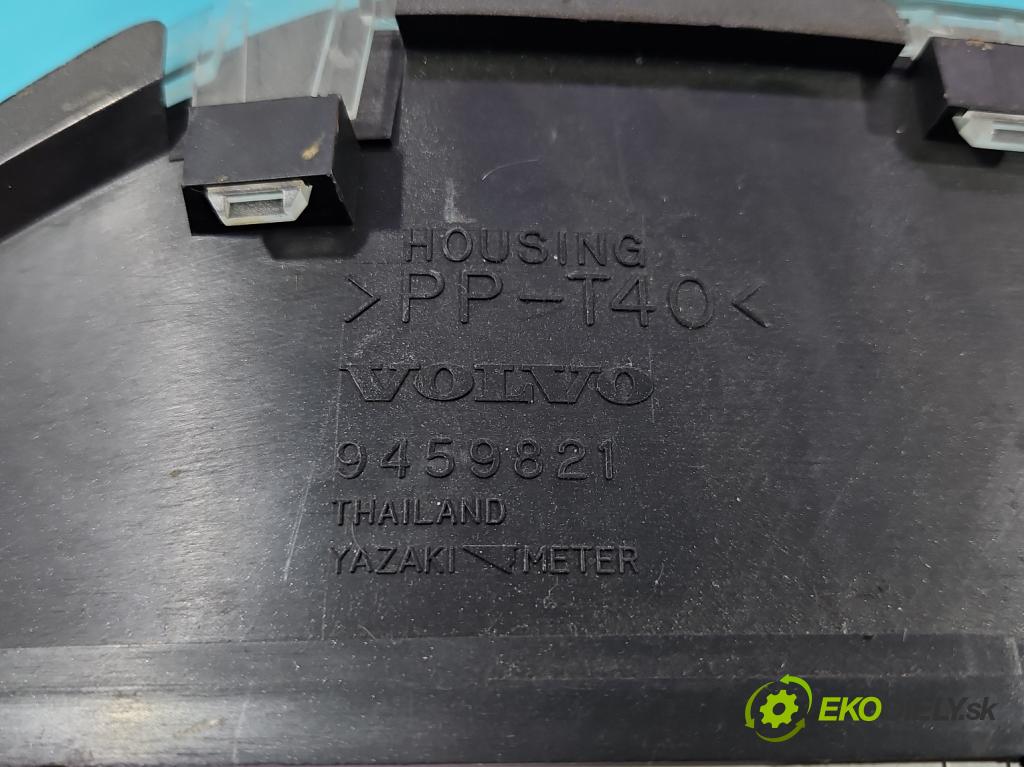 Volvo S60 I 2000-2010 2.4 20V 140 HP automatic 103 kW 2435 cm3 4- prístrojovka/ budíky 8637993 (Prístrojová doska)