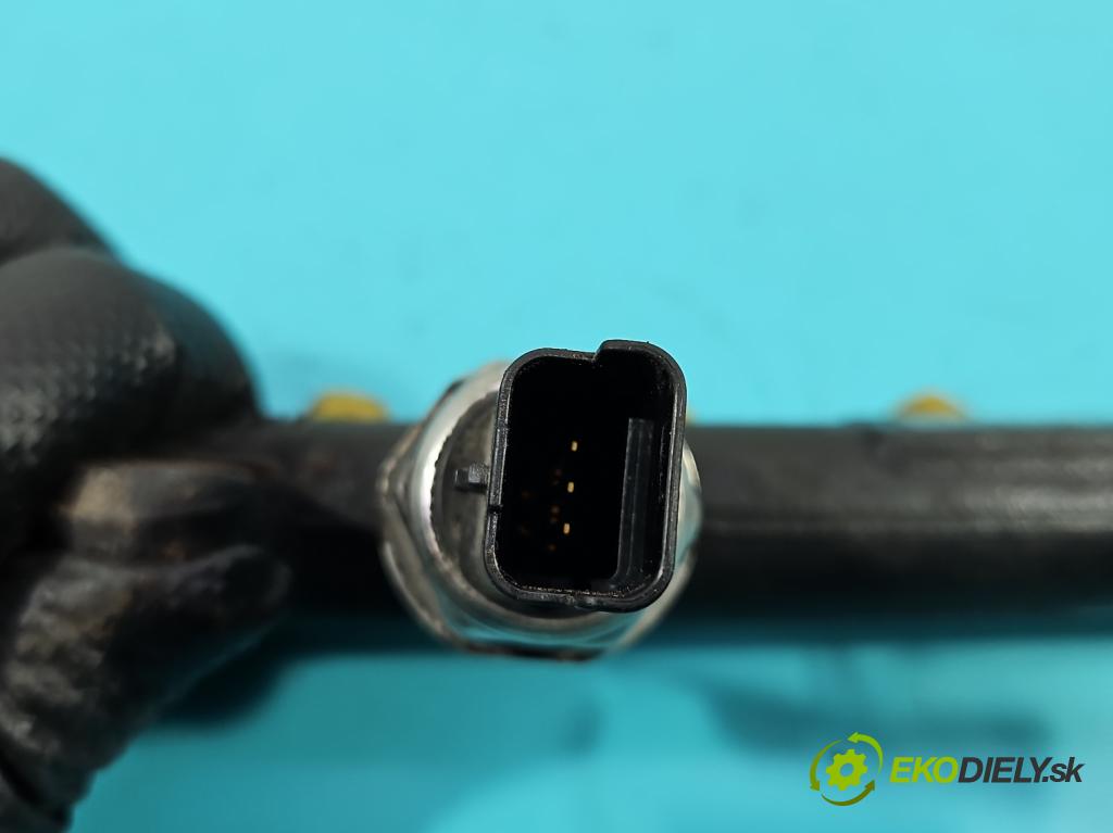 Citroen C8 2002-2014 2.0 hdi 136 HP manual 100 kW 1997 cm3 5- lišta vstrekovacia 9681649580 (Vstrekovacia lišta)