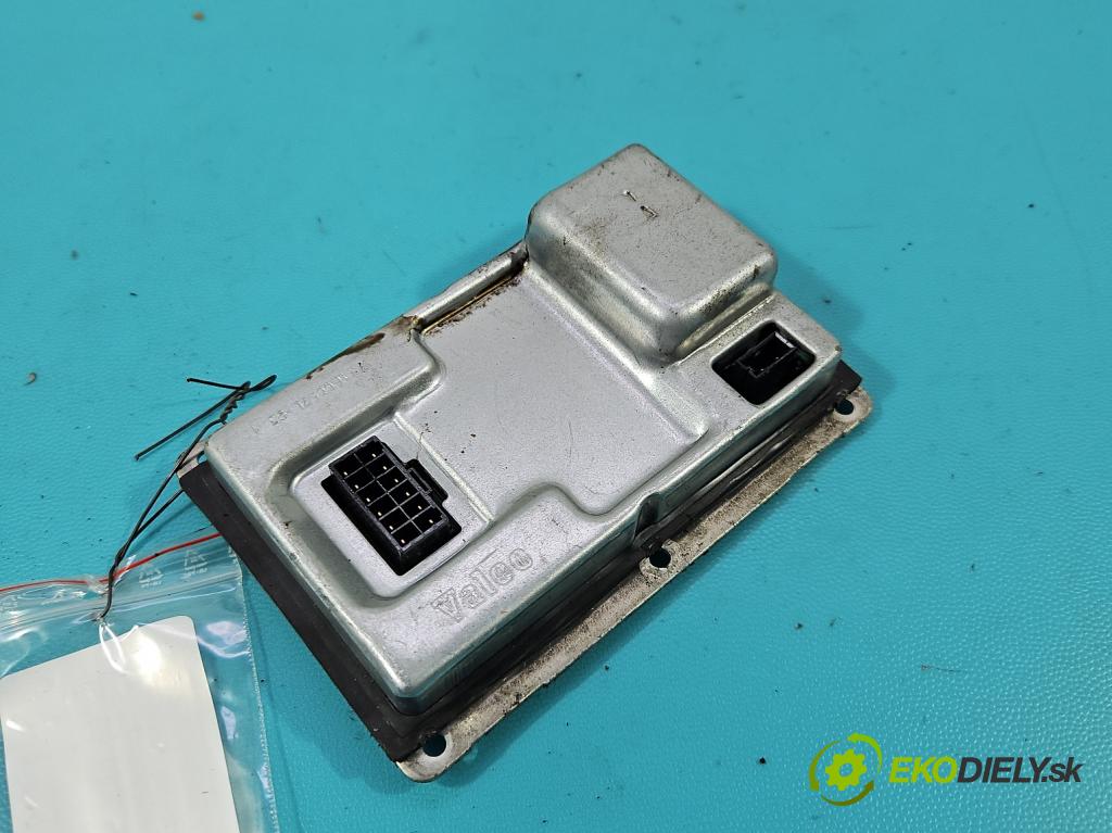 Citroen C8 2002-2014 2.0 hdi 136 HP manual 100 kW 1997 cm3 5- střídač: xenon 89030461 (Riadiaca jednotka xenónu)