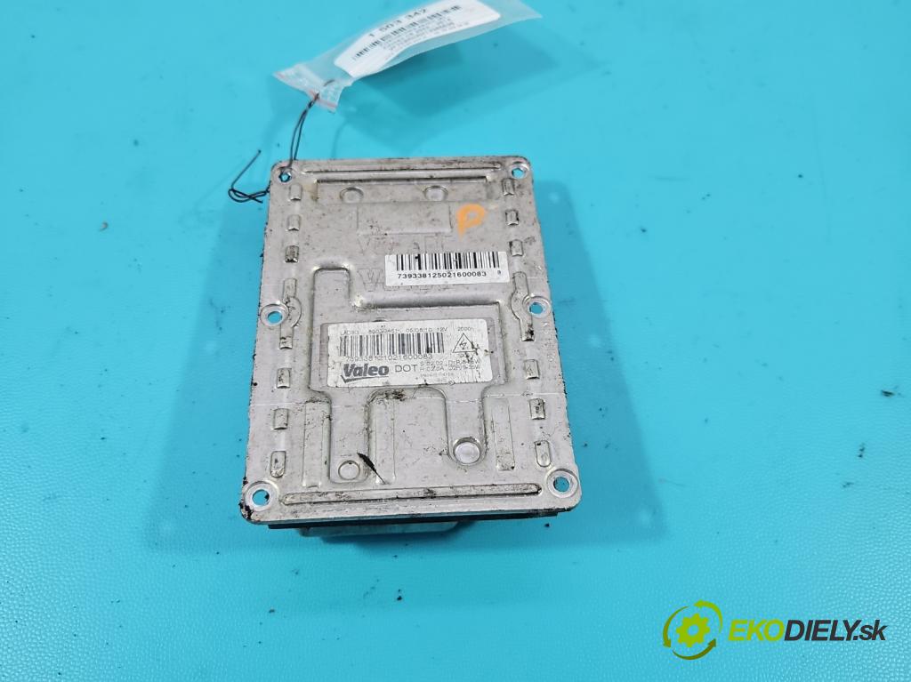 Citroen C8 2002-2014 2.0 hdi 136 HP manual 100 kW 1997 cm3 5- střídač: xenon 89030461 (Riadiaca jednotka xenónu)