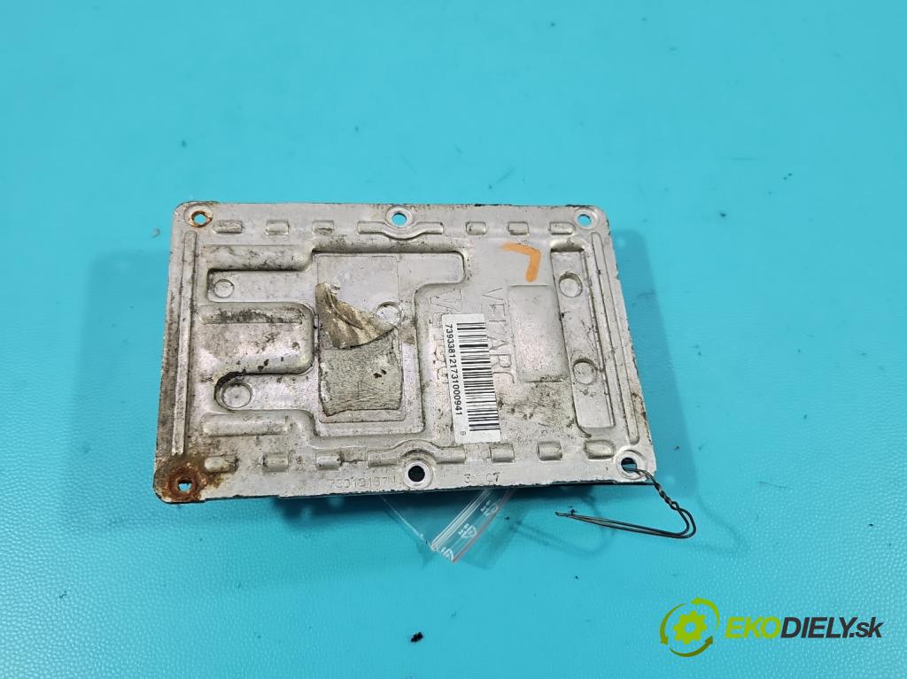 Citroen C8 2002-2014 2.0 hdi 136 HP manual 100 kW 1997 cm3 5- střídač: xenon 73160057L (Riadiaca jednotka xenónu)