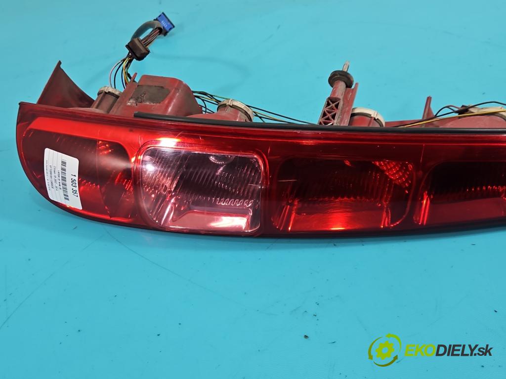 Citroen C8 2002-2014 2.0 hdi 136hp manual 100 kW 1997 cm3 5- světlo zadní levé  (Klika dveří ostatní)