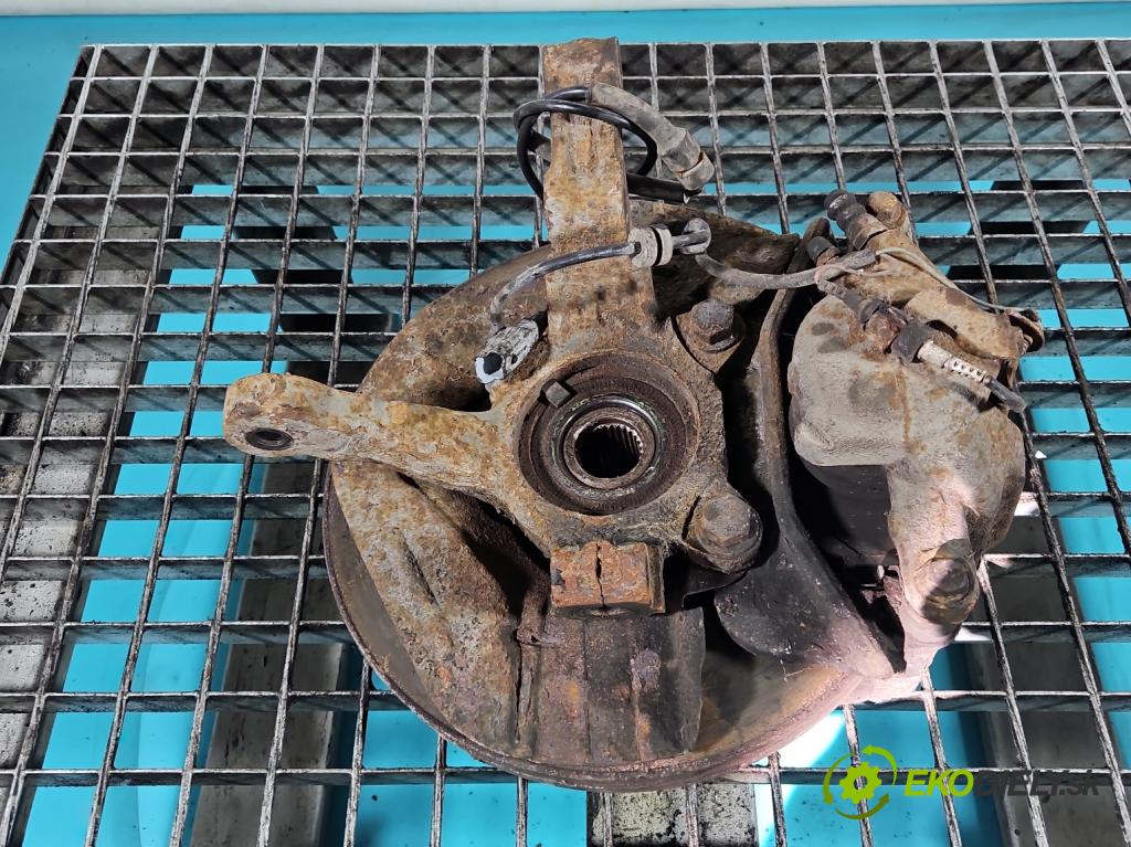 Citroen C8 2002-2014 2.0 hdi 136hp manual 100 kW 1997 cm3 5- náboj levé  (Náboj kola)