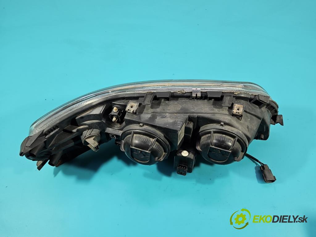 Volvo S60 I 2000-2010 2.4 20V 140 HP automatic 103 kW 2435 cm3 4- Reflektor: ľavý 8659618 (Kľučka dverí ostatné)