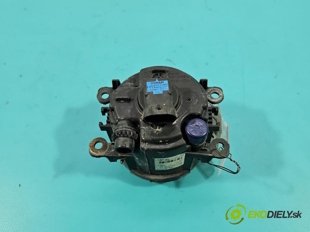 Renault Megane III 2008-2016 1.5 dci 110 hp manual 81 kW 1461 cm3 5- Halogen pravý 8200074008 (Klika dveří ostatní)