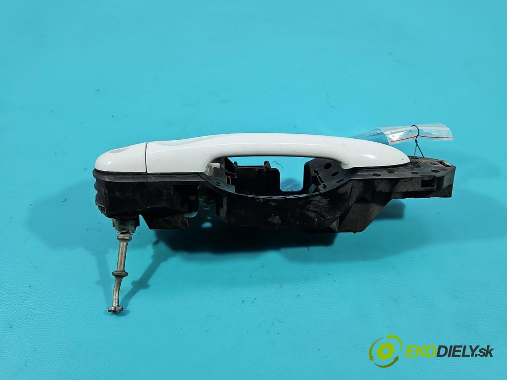 Renault Megane III 2008-2016 1.5 dci 110 HP manual 81 kW 1461 cm3 5- rukoväť predné ľavé mimo: 806070032R (Kľučka dverí vonkajšia predná ľavá)