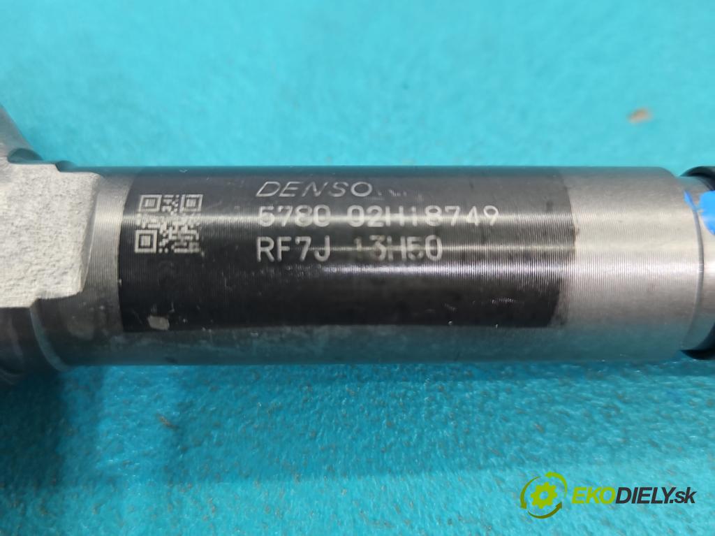 Mazda 5  2005-2010 2.0 citd 110 HP manual 81 kW 1998 cm3 5- vstrek RF7J 13H50 (Vstrekovač paliva)