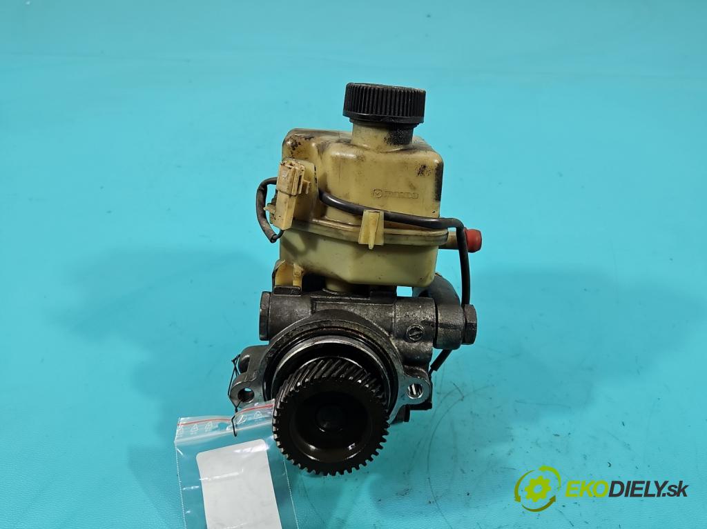 Mazda 5  2005-2010 2.0 citd 110 hp manual 81 kW 1998 cm3 5- čerpadlo posilovač  (Servočerpadlo)