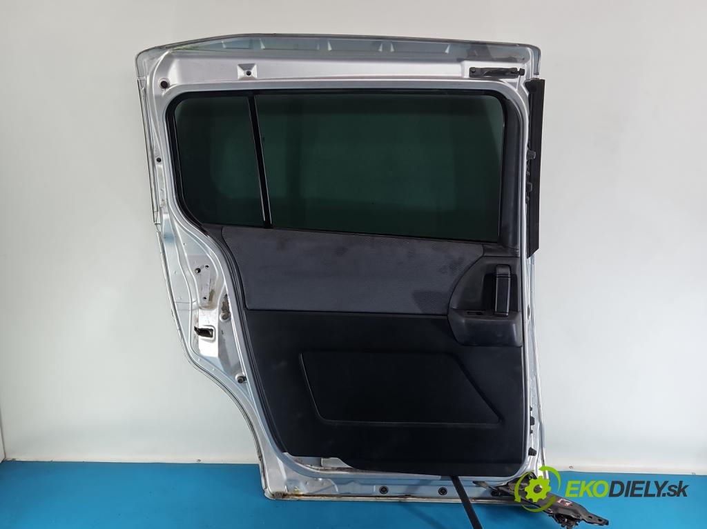 Mazda 5  2005-2010 2.0 citd 110 hp manual 81 kW 1998 cm3 5- dveře zadní levé  (Klika dveří ostatní)