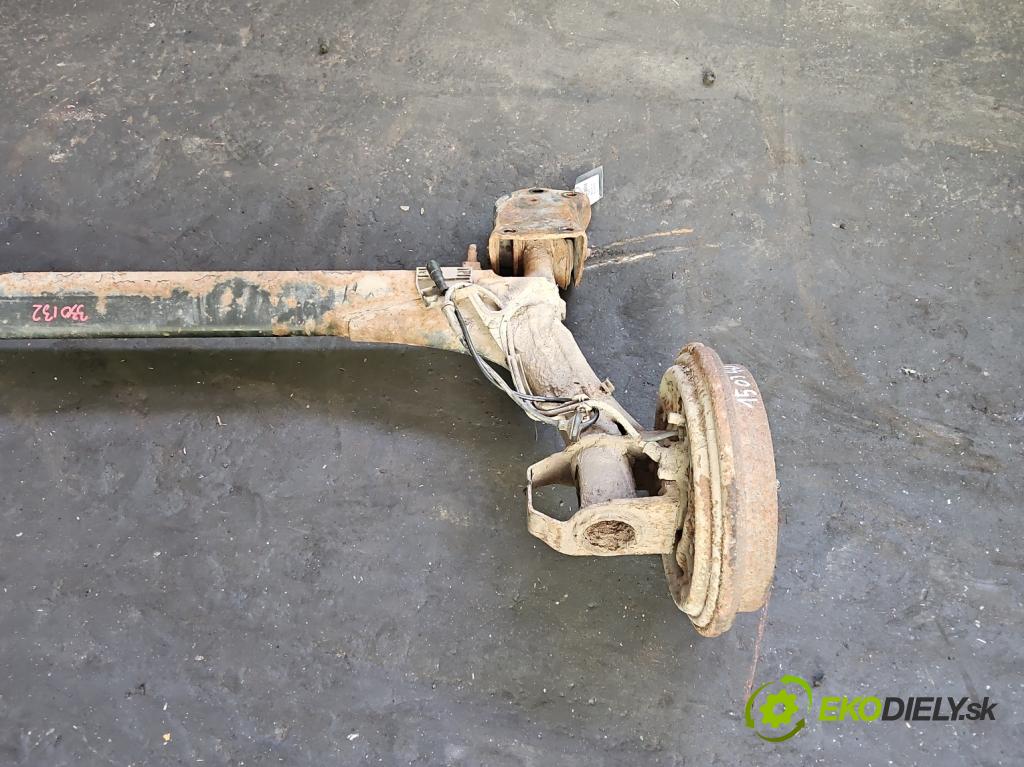 Vw Passat B4 1993-1997 1.8 90 hp manual 66 kW 1781 cm3 5- zadní výztuha  (Zadní výztuha)