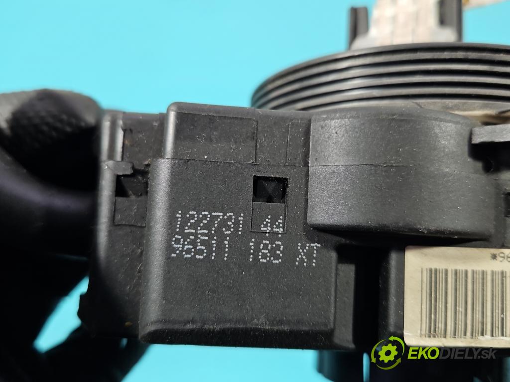 Peugeot 206 1.1 8V 60 HP manual 44 kW 1124 cm3 5- prepínač komplex: 96511183XT (Prepínacie páčky pod volantom)