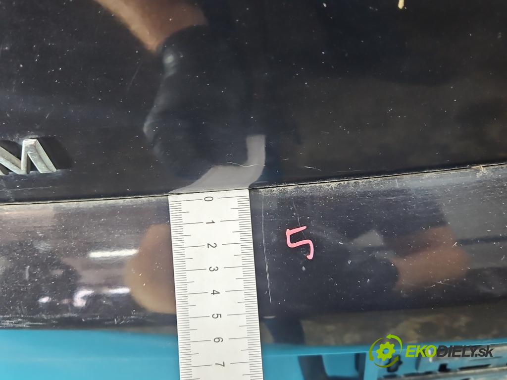 Opel Signum 2.2 dti 125 hp automatic 92 kW 2172 cm3 5- zadní kufrové dveře  (Zadní kapota (kufr))