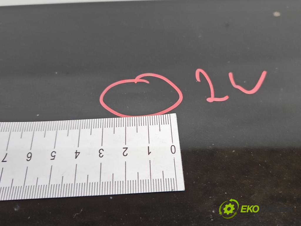 Opel Signum 2.2 dti 125 hp automatic 92 kW 2172 cm3 5- zadní kufrové dveře  (Zadní kapota (kufr))