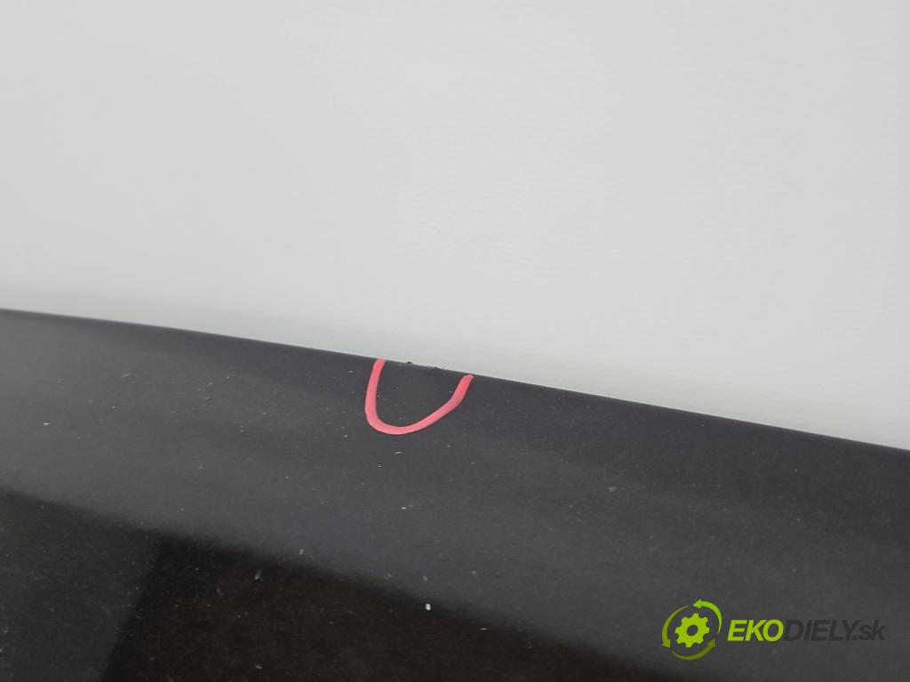 Opel Signum 2.2 dti 125 hp automatic 92 kW 2172 cm3 5- zadní kufrové dveře  (Zadní kapota (kufr))