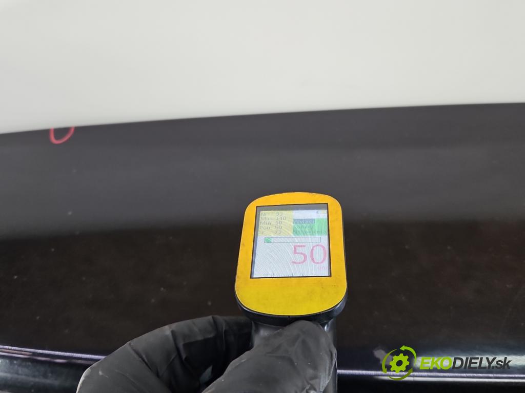 Opel Signum 2.2 dti 125 hp automatic 92 kW 2172 cm3 5- zadní kufrové dveře  (Zadní kapota (kufr))