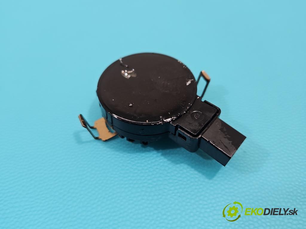 Kia Sorento III 2014-2020 2.0 crdi 185 HP automatic 136 kW 1999 cm3 5- snímač déšť: 96000-C1000 (Snímač dažďa)