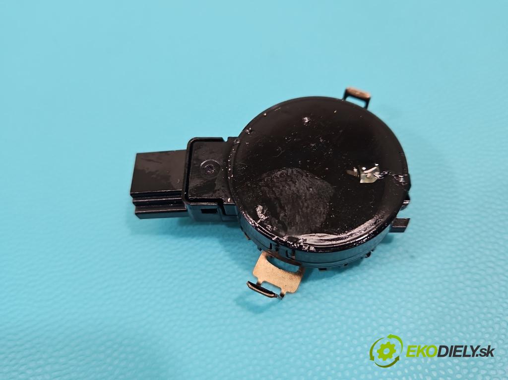 Kia Sorento III 2014-2020 2.0 crdi 185 HP automatic 136 kW 1999 cm3 5- snímač déšť: 96000-C1000 (Snímač dažďa)