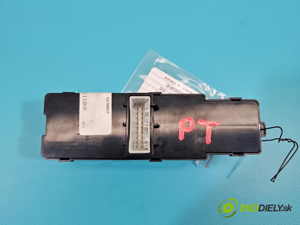 Kia Sorento III 2014-2020 2.0 crdi 185 hp automatic 136 kW 1999 cm3 5- Přepínač oken zpětných zrcátek 93590-C5110WK