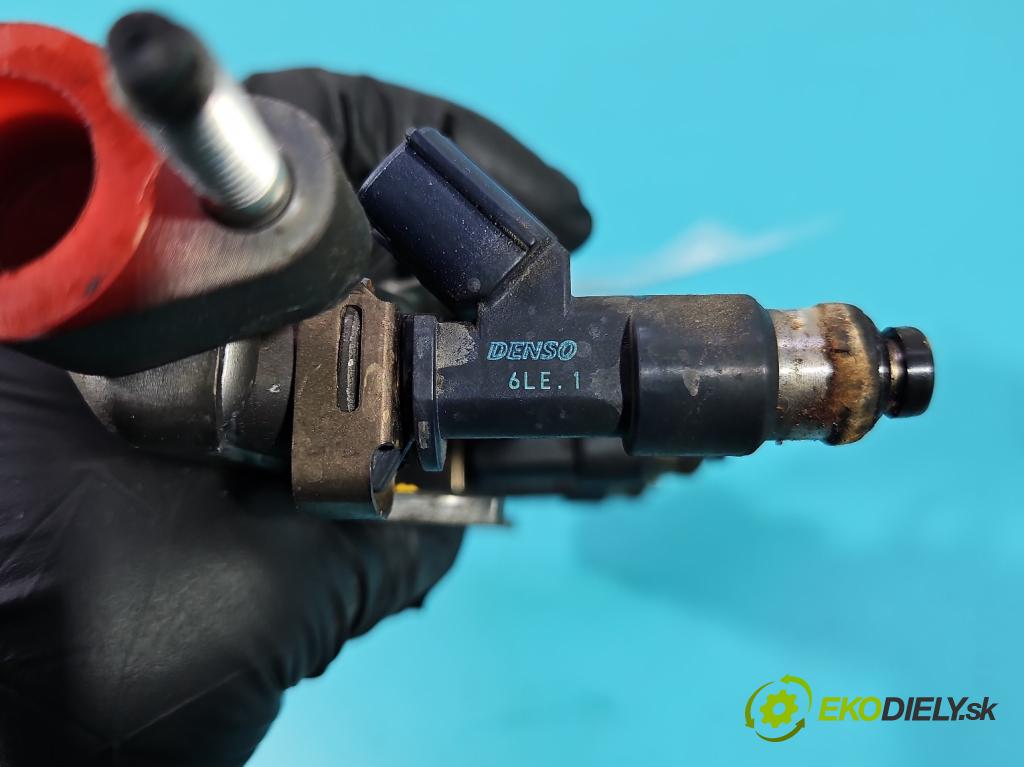 Honda Legend IV 2004-2012 3.5 V6 295HP automatic 217 kW 3471 cm3 4- vstrek  (Vstrekovač paliva)