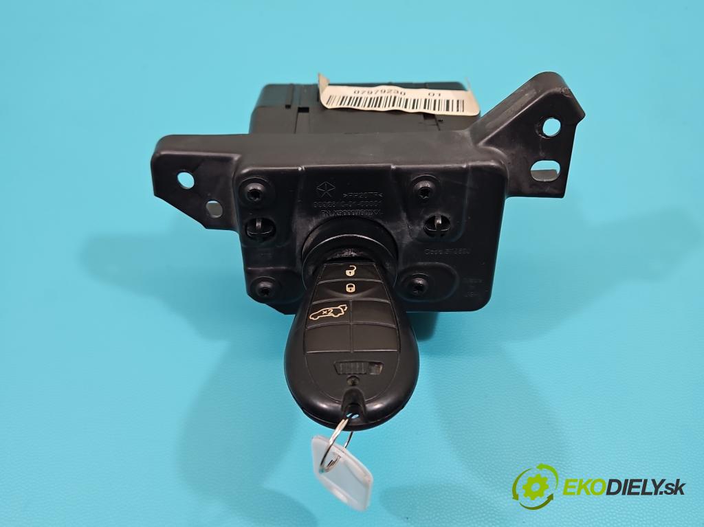 Jeep Grand Cherokee WK2 IV 2010-2021 3.0 CRD 241KM automatic 177 kW 2987 cm3 5- Spínačka 2701A-C01B (Spínacia skrinka)