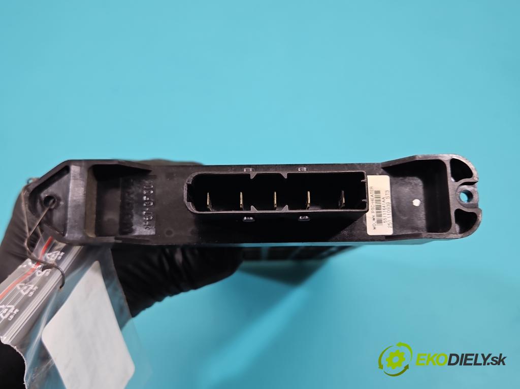 Jeep Grand Cherokee WK2 IV 2010-2021 3.0 CRD 241KM automatic 177 kW 2987 cm3 5- radiator 55111641AA (Radiátor kúrenia)