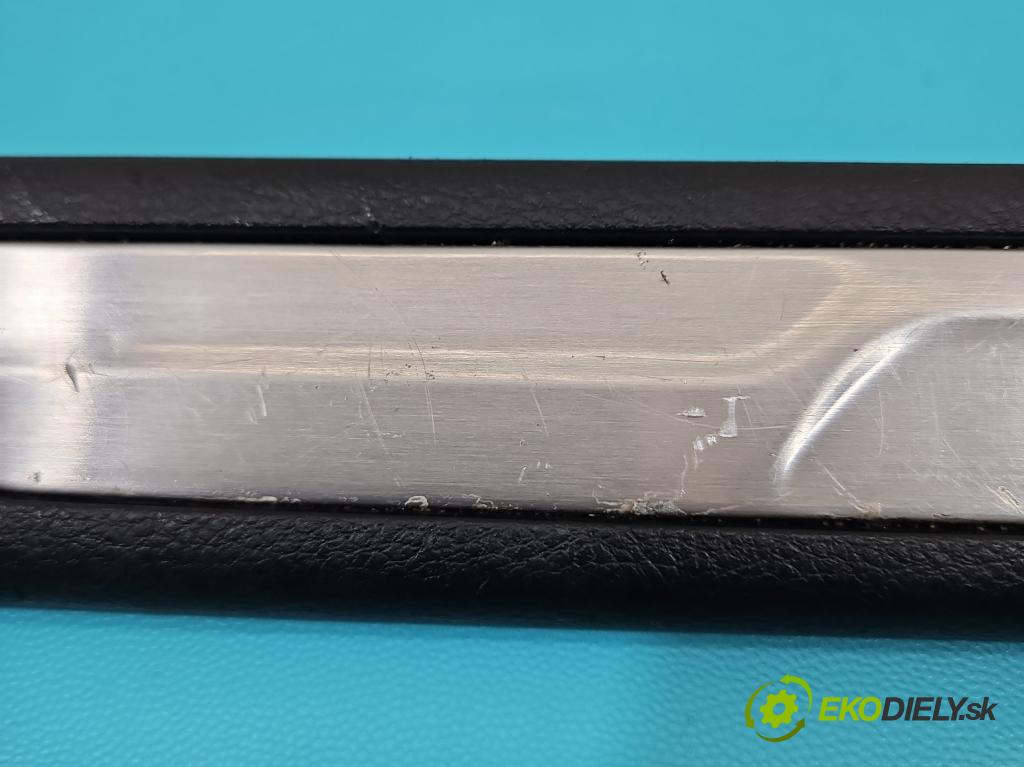 Jeep Grand Cherokee WK2 IV 2010-2021 3.0 CRD 241KM automatic 177 kW 2987 cm3 5- lišta práh: ľavé 66592-1037 (Lišta prahová)