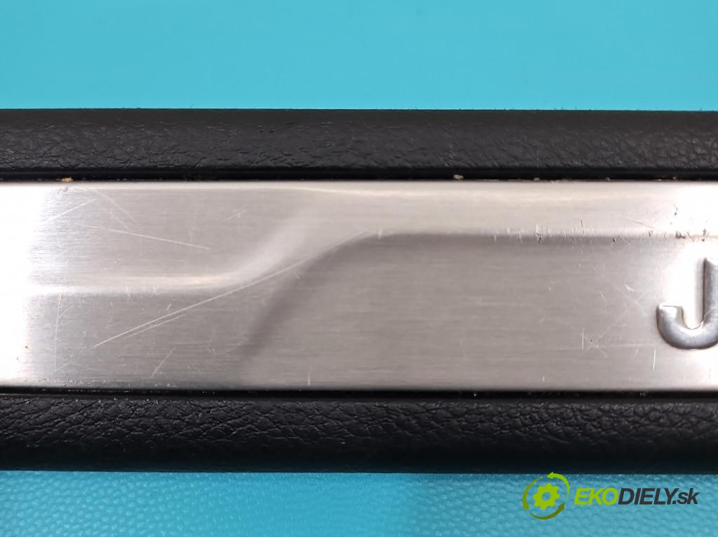 Jeep Grand Cherokee WK2 IV 2010-2021 3.0 CRD 241KM automatic 177 kW 2987 cm3 5- lišta práh: pravé 66592-1037 (Prahová lišta)