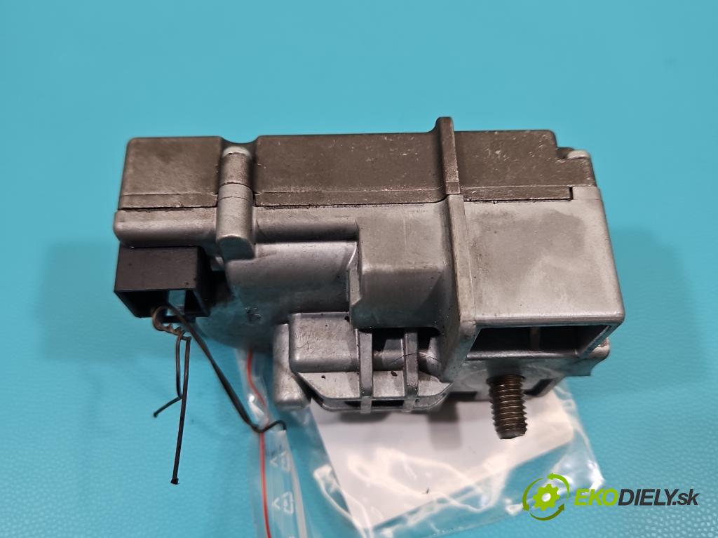 Jeep Grand Cherokee WK2 IV 2010-2021 3.0 CRD 241KM automatic 177 kW 2987 cm3 5- Blokada: řízení: 05026788AC (Řízení ostatní)