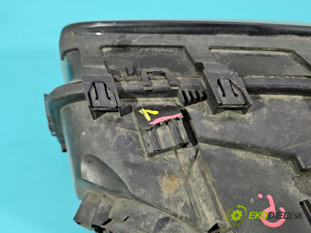 Bmw X3 E83 2003-2010 2.0d 150 hp manual 110 kW 1995 cm3 5- světlo pravý 7162196 (Pravé přední světlo)