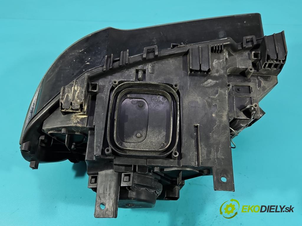 Bmw X3 E83 2003-2010 2.0d 150 hp manual 110 kW 1995 cm3 5- světlo pravý 7162196 (Pravé přední světlo)