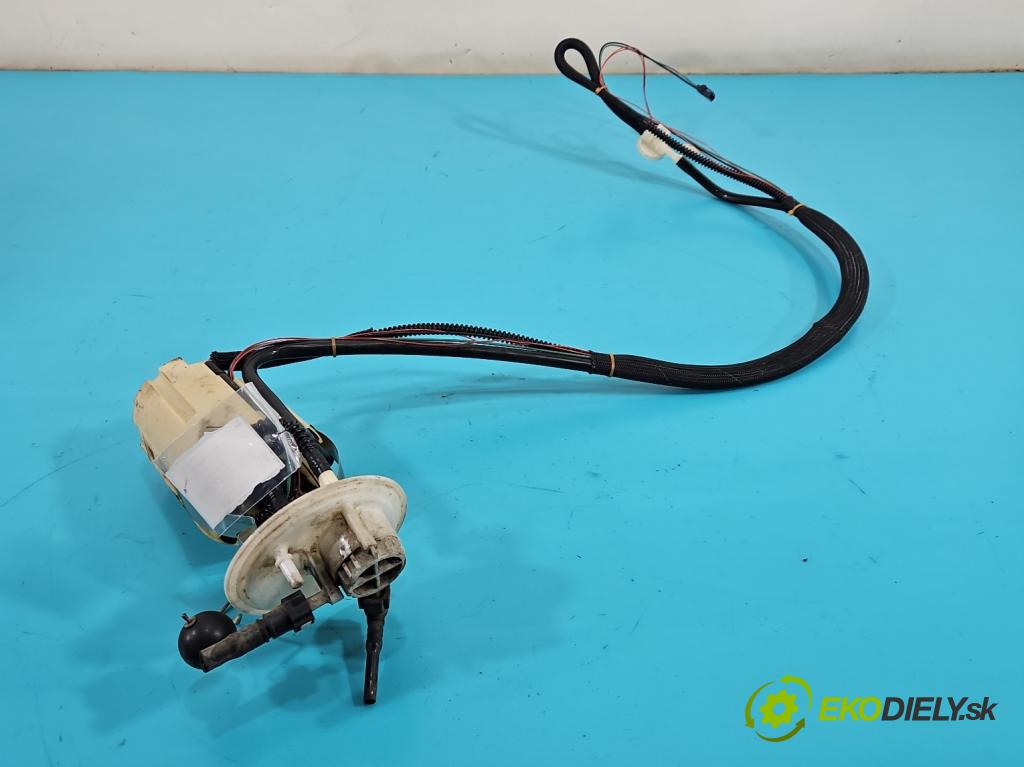Volvo S60 I 2000-2010 2.4 20V 140 hp automatic 103 kW 2435 cm3 4- čerpadlo paliva 8683328