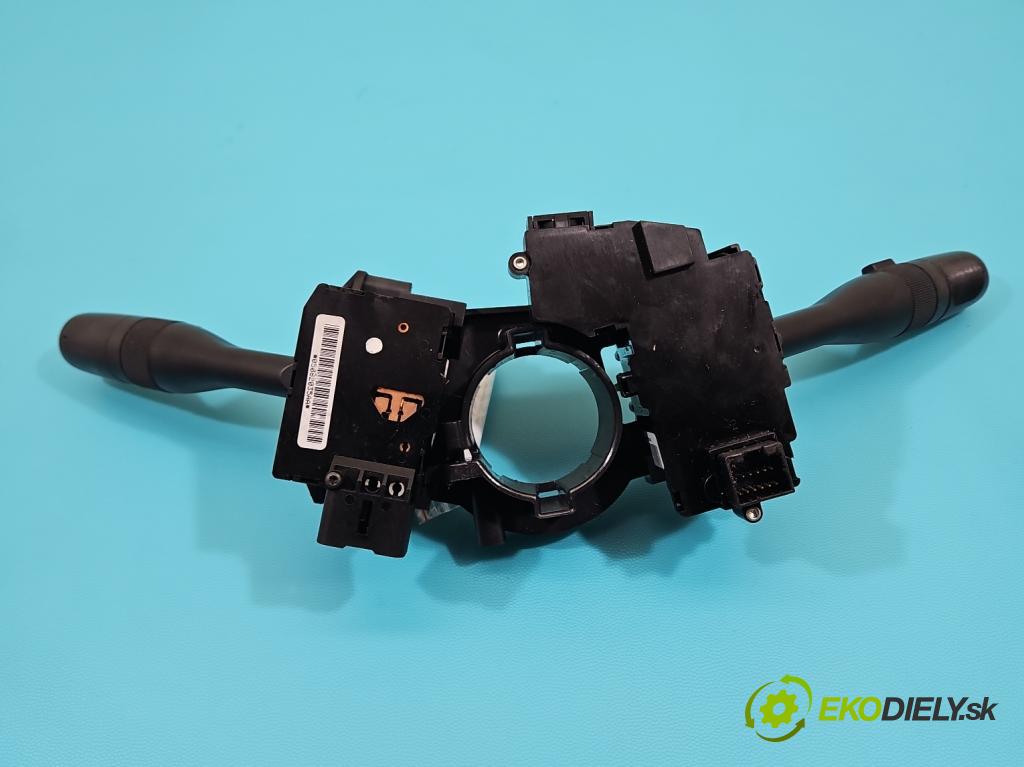 Chrysler Pacifica 3.5 V6 automatic 183 kW 3518 cm3 5- prepínač komplex: 04685953AB (Prepínacie páčky pod volantom)