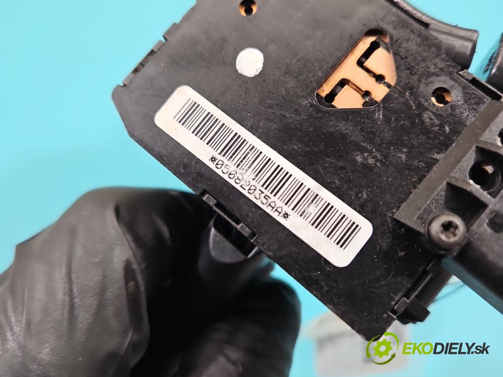 Chrysler Pacifica 3.5 V6 automatic 183 kW 3518 cm3 5- prepínač komplex: 04685953AB (Prepínacie páčky pod volantom)