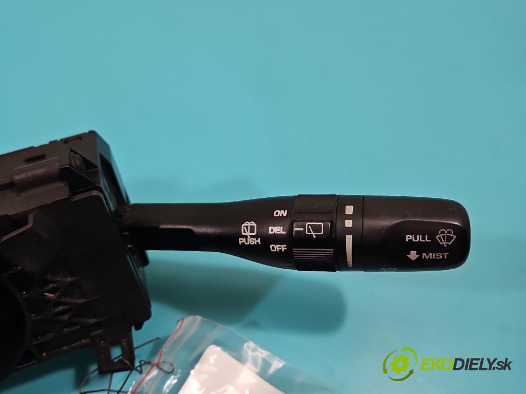 Chrysler Pacifica 3.5 V6 automatic 183 kW 3518 cm3 5- prepínač komplex: 04685953AB (Prepínacie páčky pod volantom)