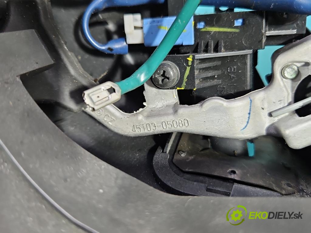 Toyota Avensis III T27 2009-2018 2.2 D-CAT 150 HP automatic 110 kW 2231 cm3 5- volant 45100-05590-D (Volant)