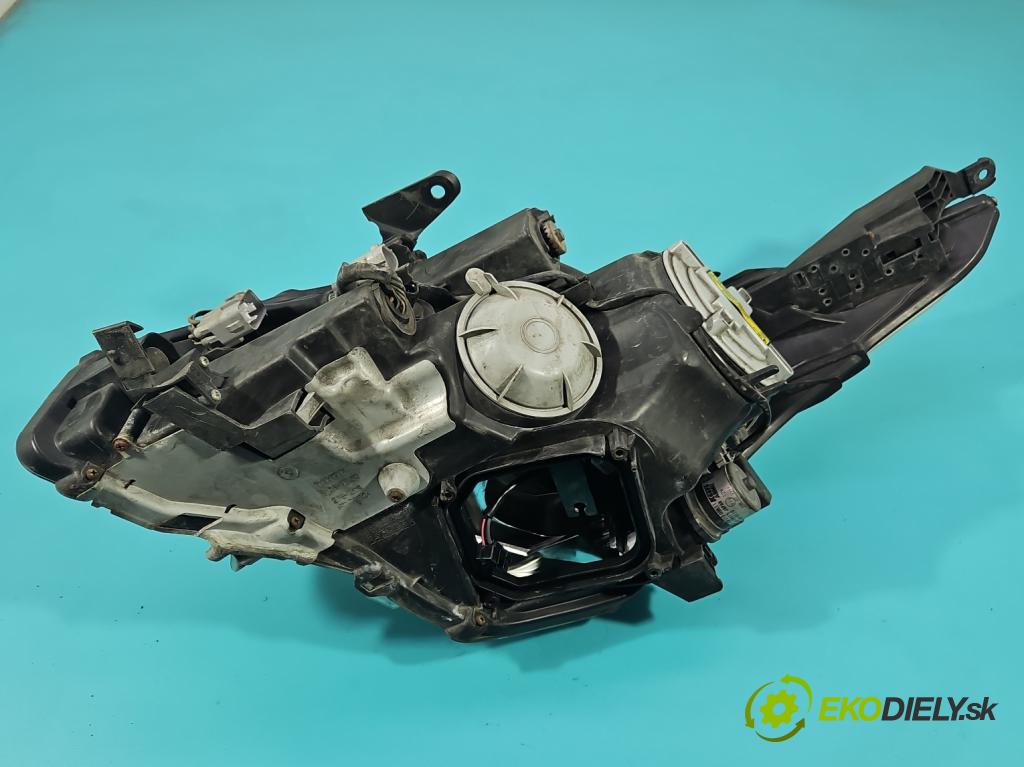 Toyota Avensis III T27 2009-2018 2.2 D-CAT 150 HP automatic 110 kW 2231 cm3 5- Reflektor: pravý H279HR-AE (Svetlo predné pravé)